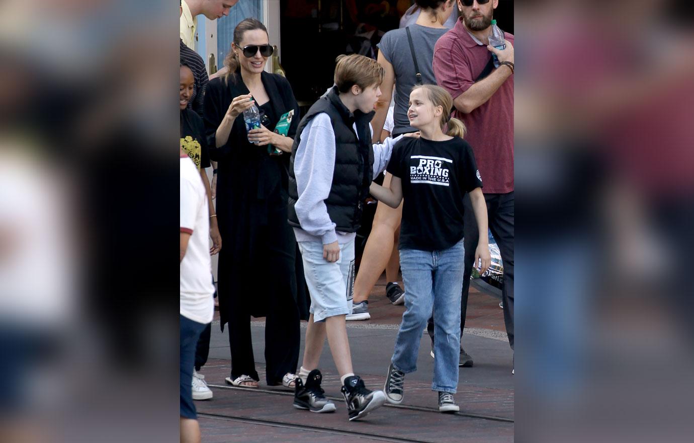 Angelina Jolie Takes Kids To Disneyland After Maddox College