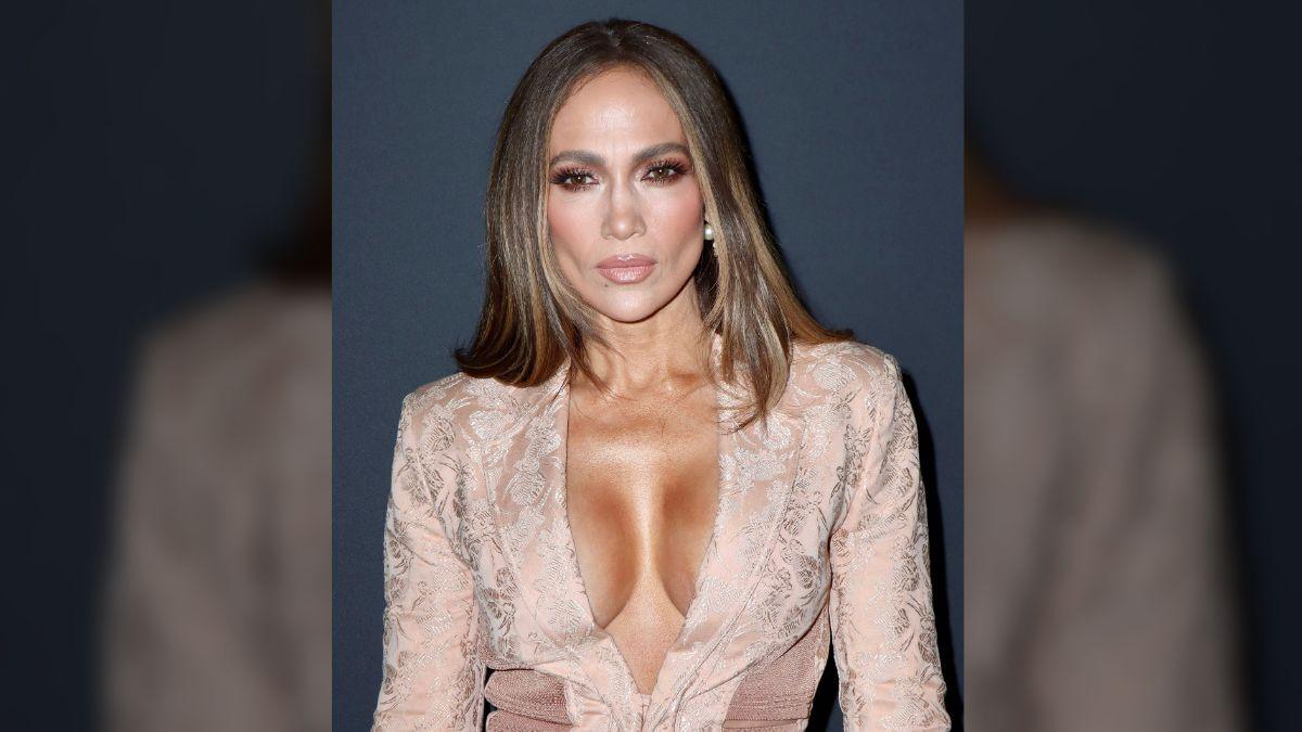 Fans criticized Lopez's revealing pre-show photo, with some calling the pose 'too vulgar.'