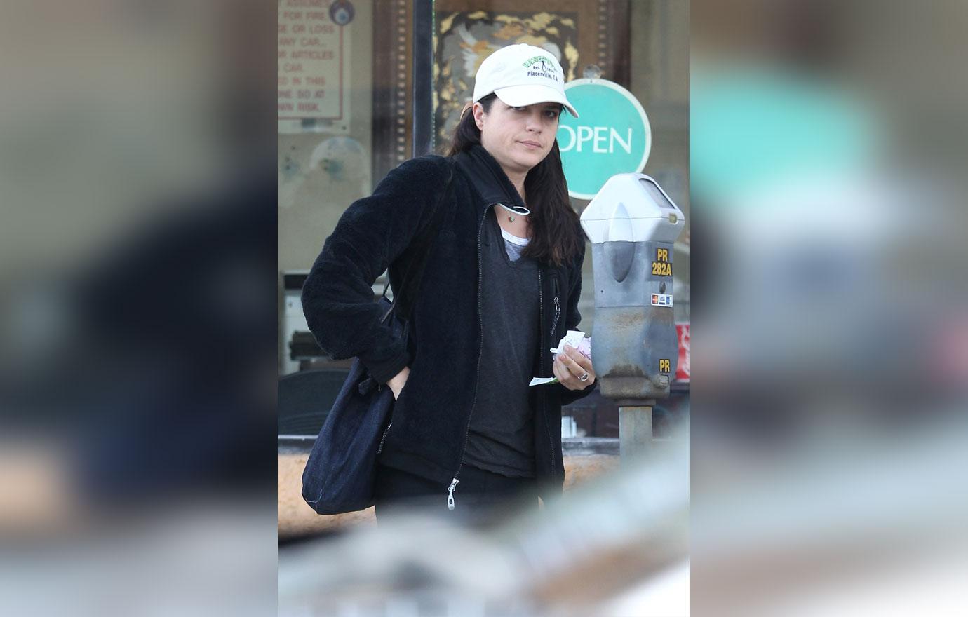 Selma Blair Breakdown Crying Gas Station Instagram Video