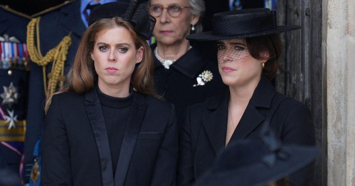 Photo of Princesses Beatrice and Eugenie
