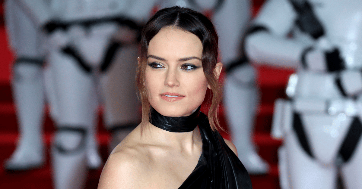 daisy ridley graves disease