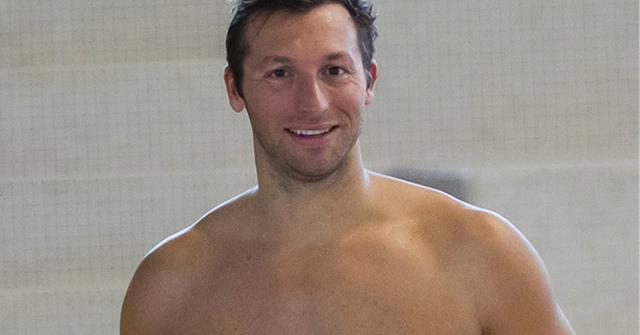 Thorpedo Says Yep Im Gay Aussie Olympic Swimming Legend Ian Thorpe ‘comes Out During Tv