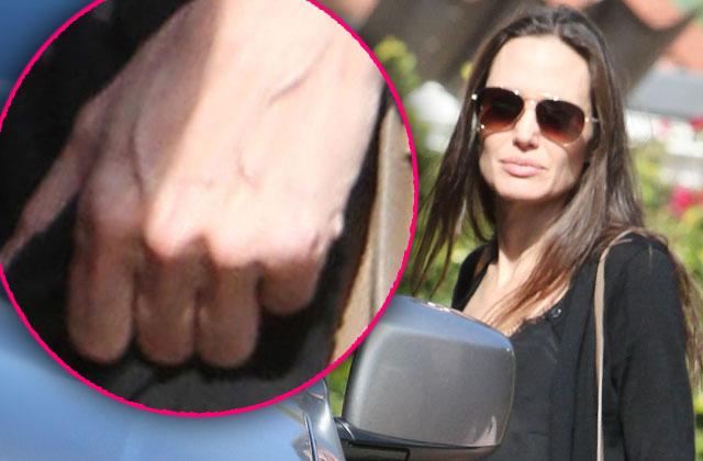 Angelina Jolie Spotted in Los Angeles Without Wedding Ring -- See the Pic!