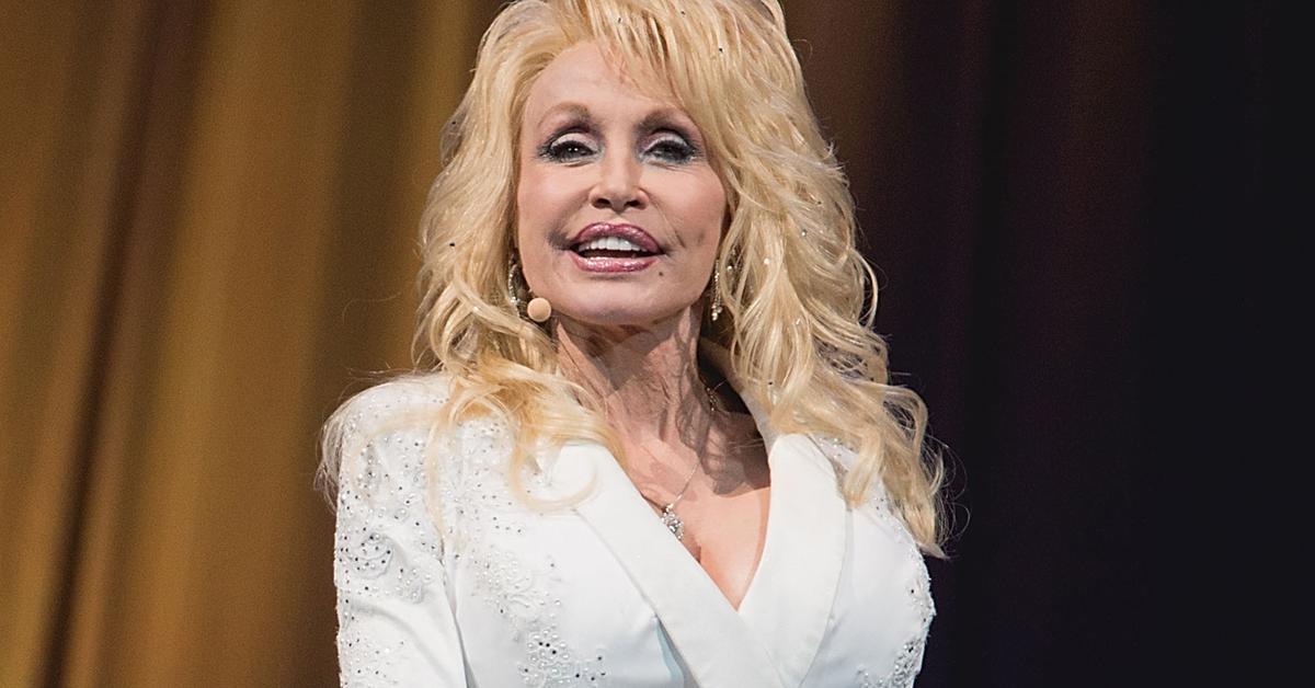 Dolly Parton Opens Up About 52-Year-Marriage To Carl Thomas Dean In ...