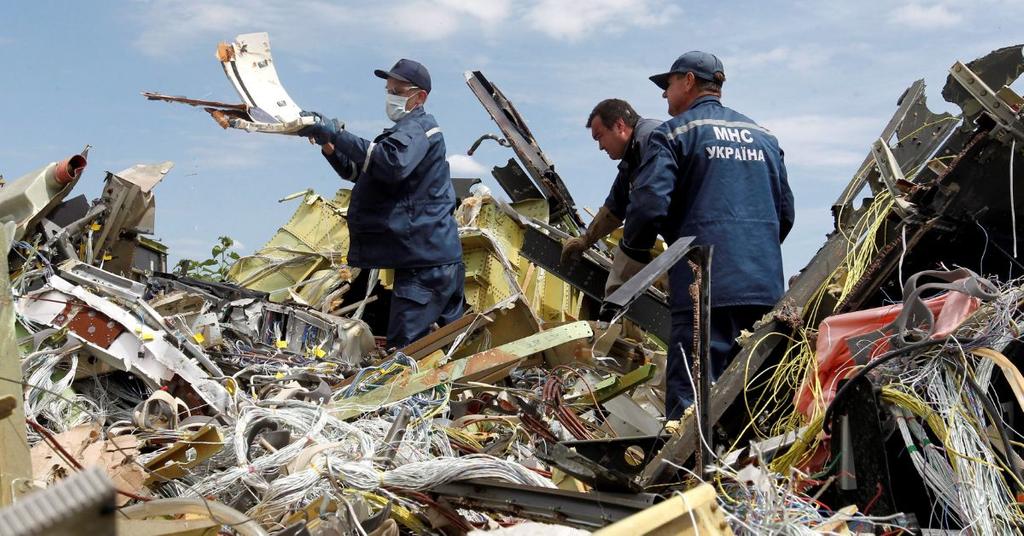 'Strong Indications' Putin Supplied Missile That Shot Down Flight MH17 ...