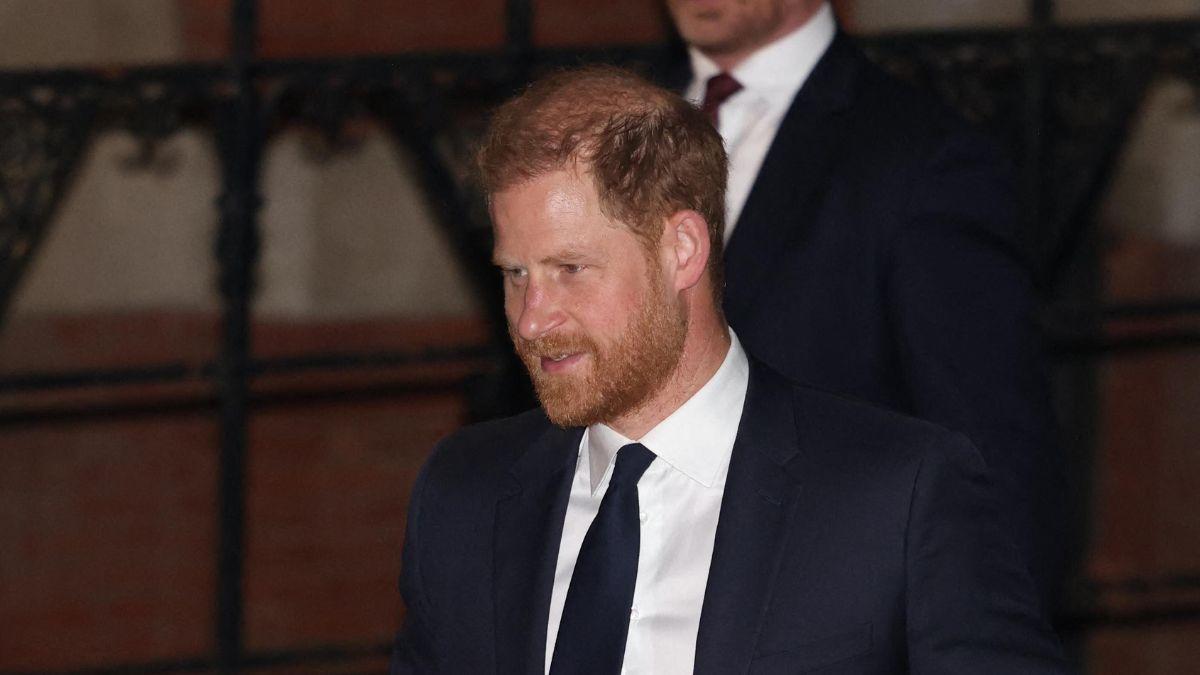 prince harry flirty messages journalist marriage issues