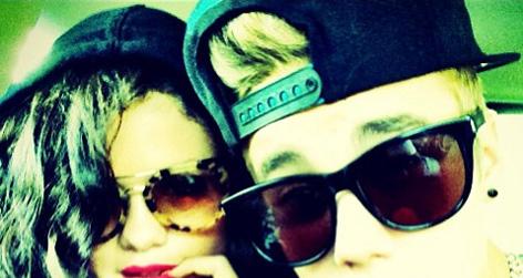 //selena gomez justin bieber square instagram