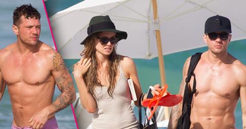 //ryan phillippe shirtless paulina slagter engaged beach pics pp