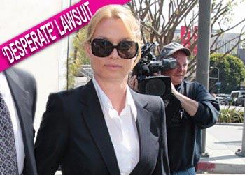 //nicolette sheridan ff