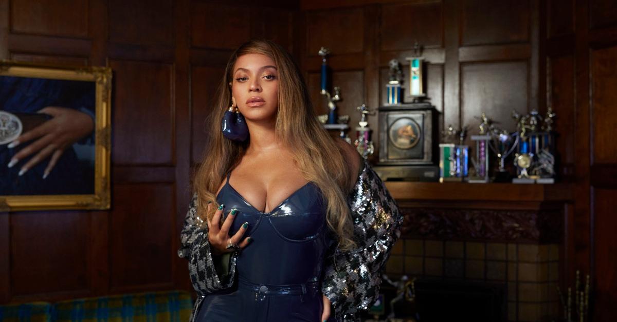 beyonce social media profile pics gone new music