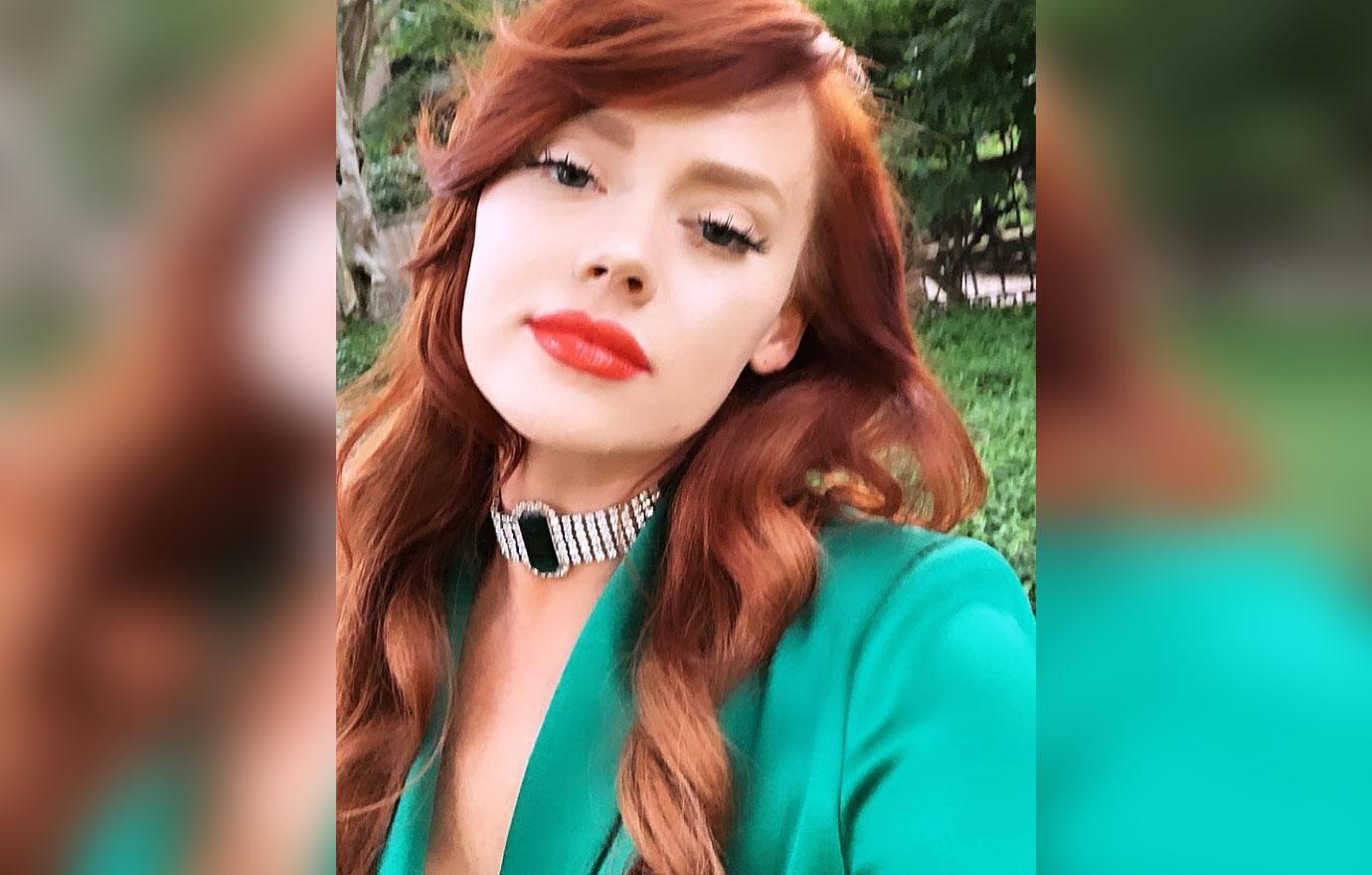 Kathryn Dennis takes a selfie.