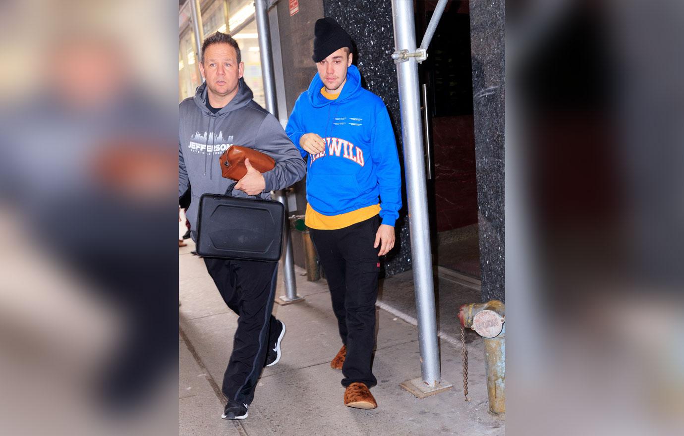 Justin Bieber Looks Rough In New York