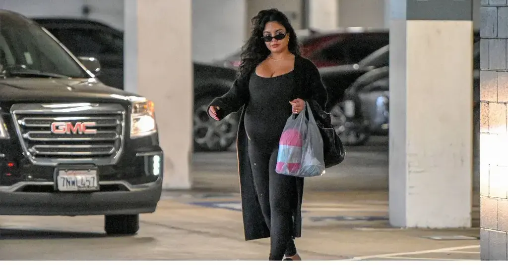 vanessa hudgens expecting baby no  instagram reveal