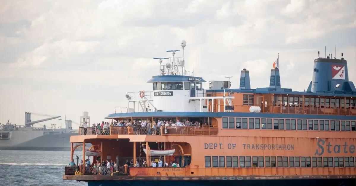 photo of the staten island ferry