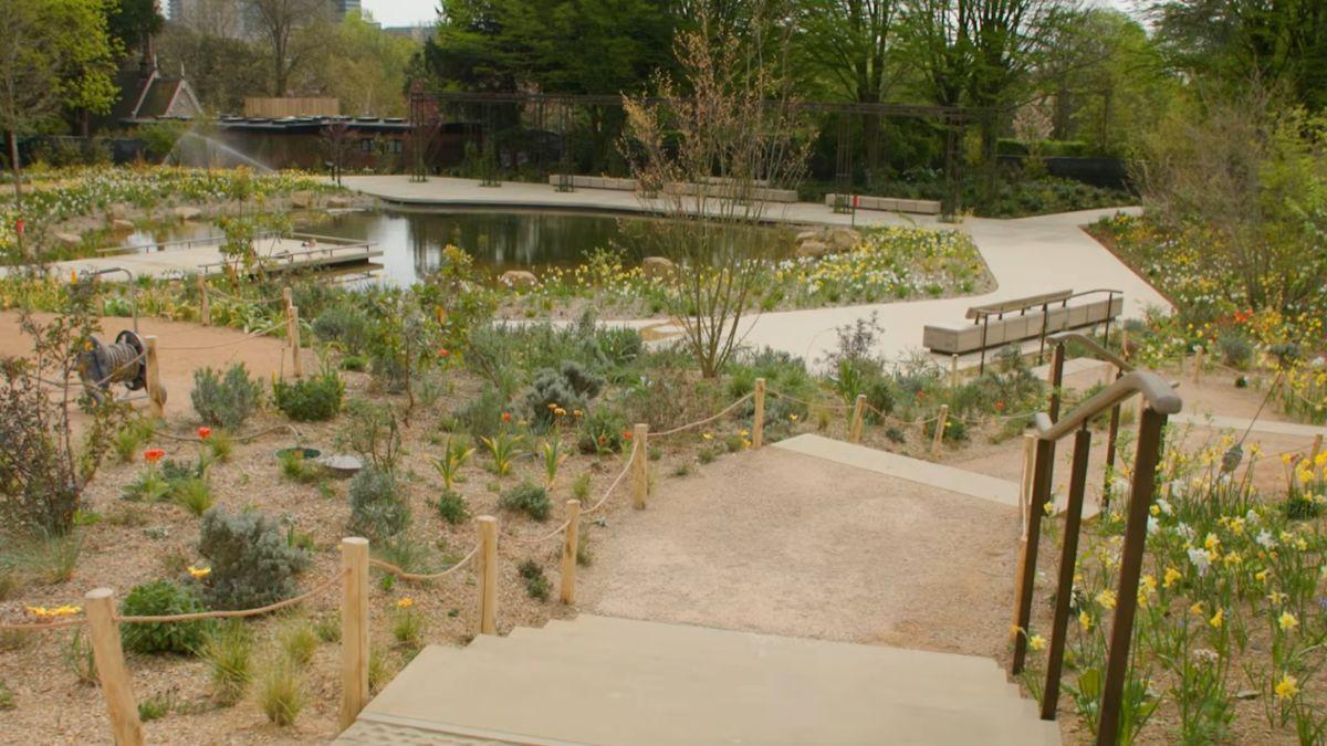 Photo of The Queen Elizabeth II Garden 