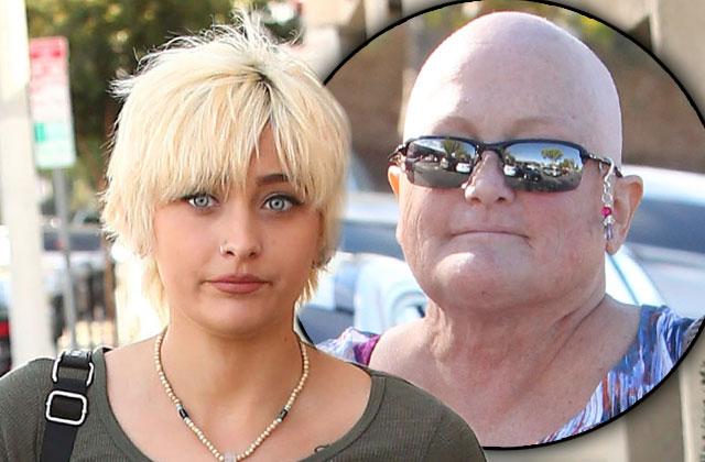 You Are Not Alone Paris Jackson And Mom Debbie Rowe Bond During Cancer Battle 