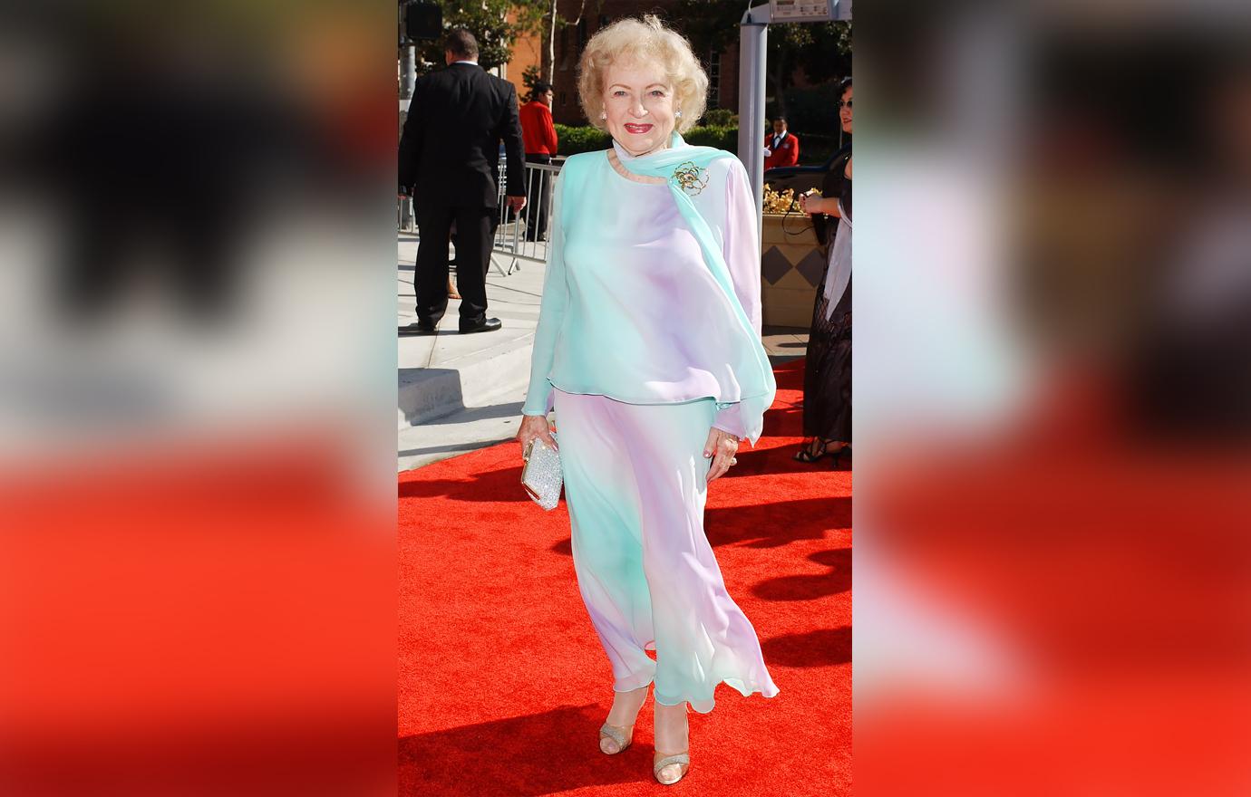 betty white funeral private not laid to rest death th birthday r