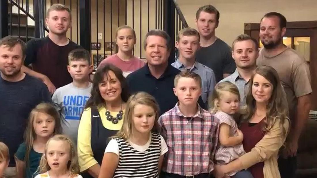 Duggar In-Law Tragedy: Family Member, 22, Dies In Horrific Three-Car Crash