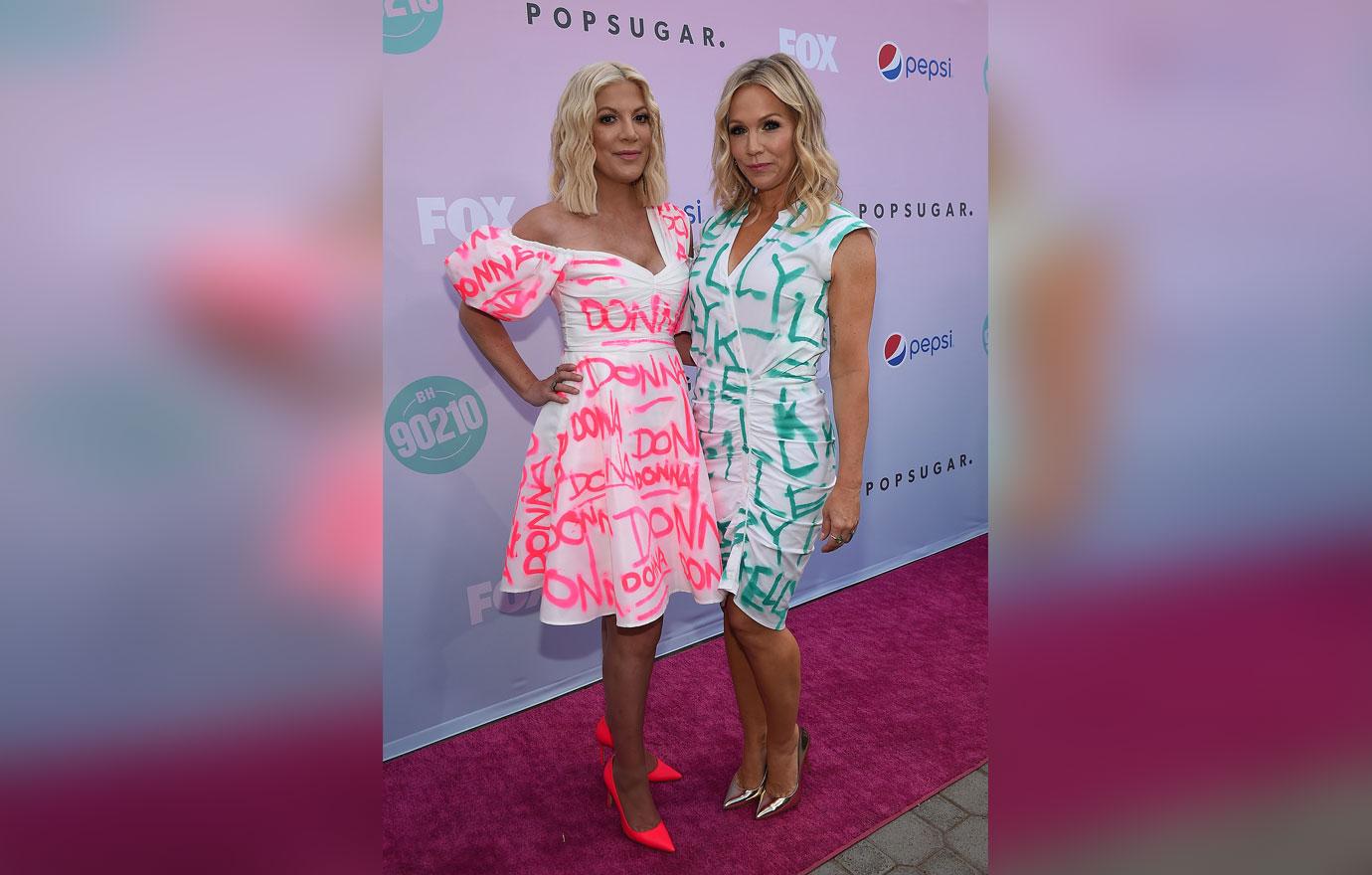 Tori Spelling Hits Red Carpet With Jennie Garth Amid Money Woes