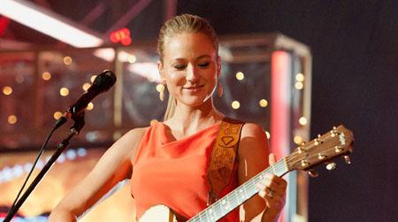 //jewel greatest hits getty