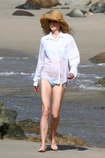 //nicole kidman bikini