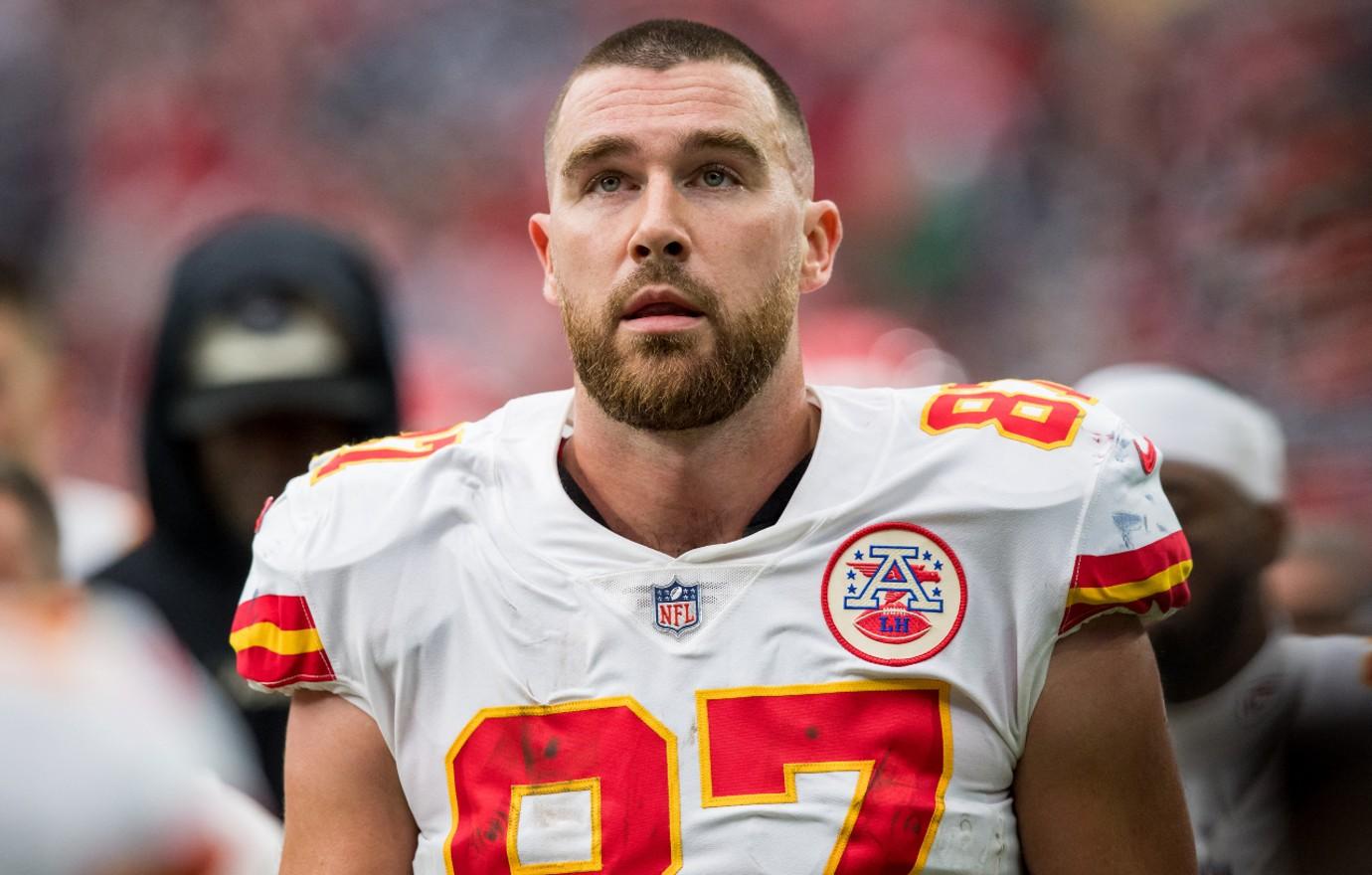 Travis Kelce T-shirt, Kansas City Chiefs T-shirt - Ink In Action