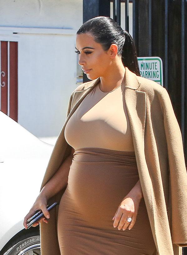 Kim Kardashian Pregnant Baby Cover Deal