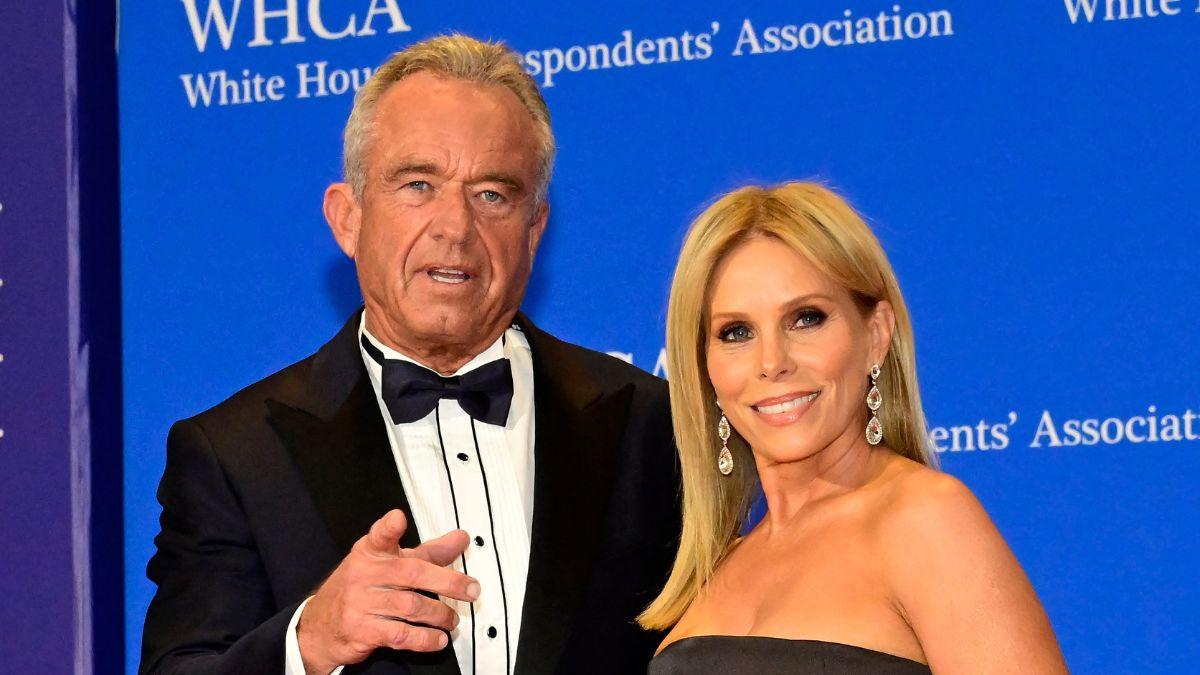 picture Robert F. Kennedy Jr and Cheryl Hines