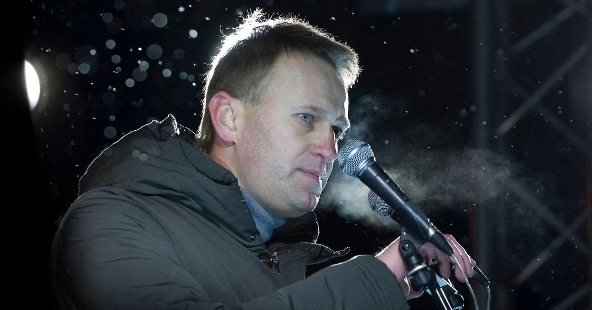 alexei navalny mother lawsuit demand release body