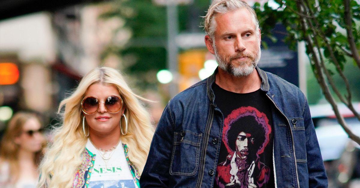 jessica simpson eric johnson co parent kids divorce cash deal