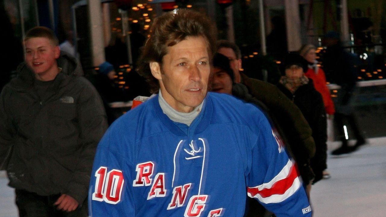 A photo of Ron Duguay