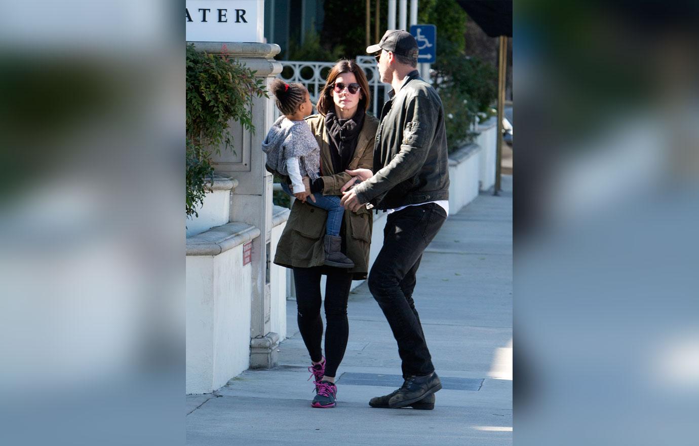 Sandra Bullock Daughter Laila Bryan Randall Wedding Hold