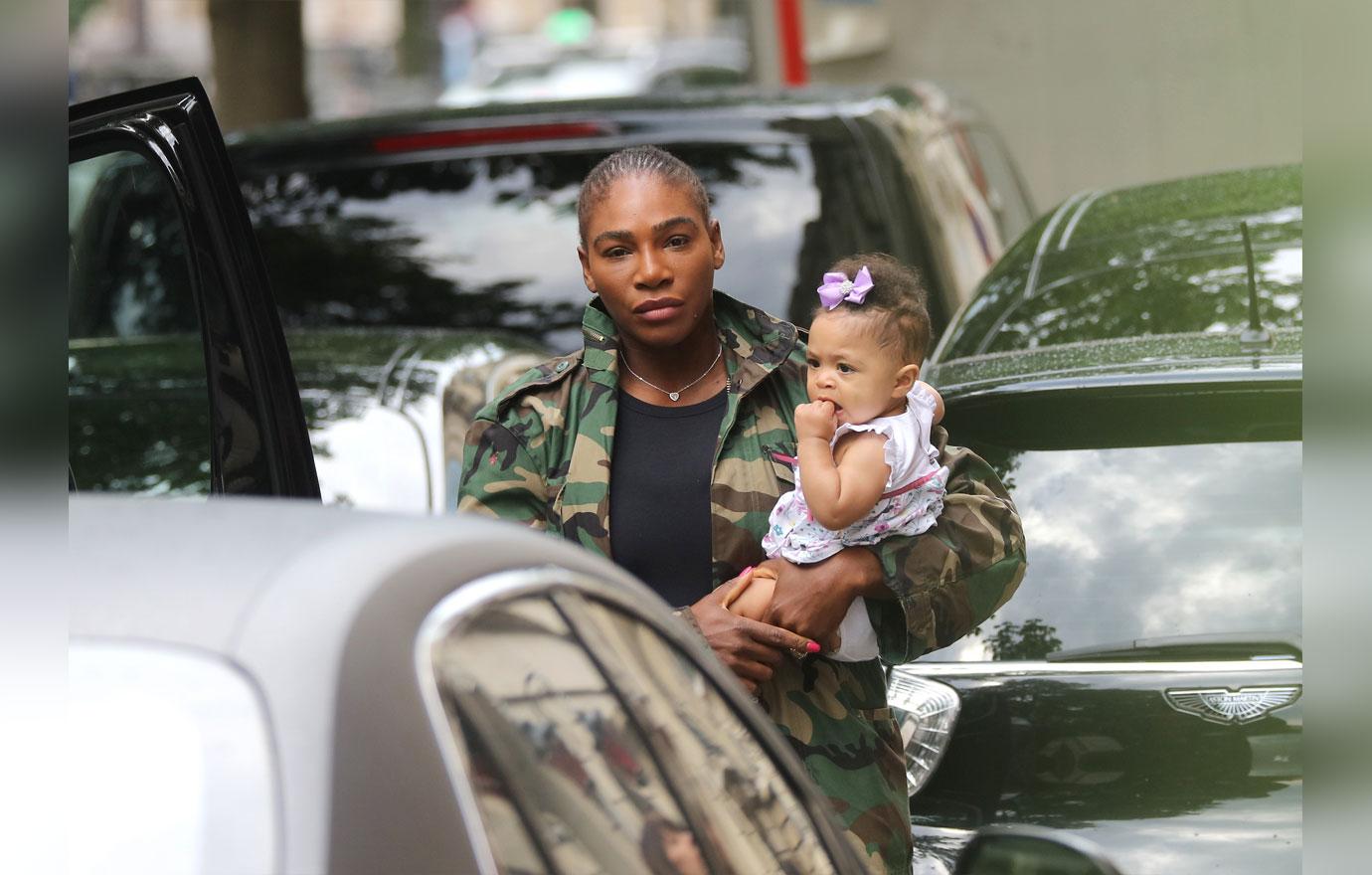 Serena Williams Baby And Husband Shop In Paris