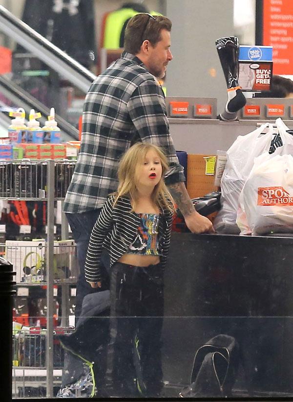 //tori spelling daughter stella