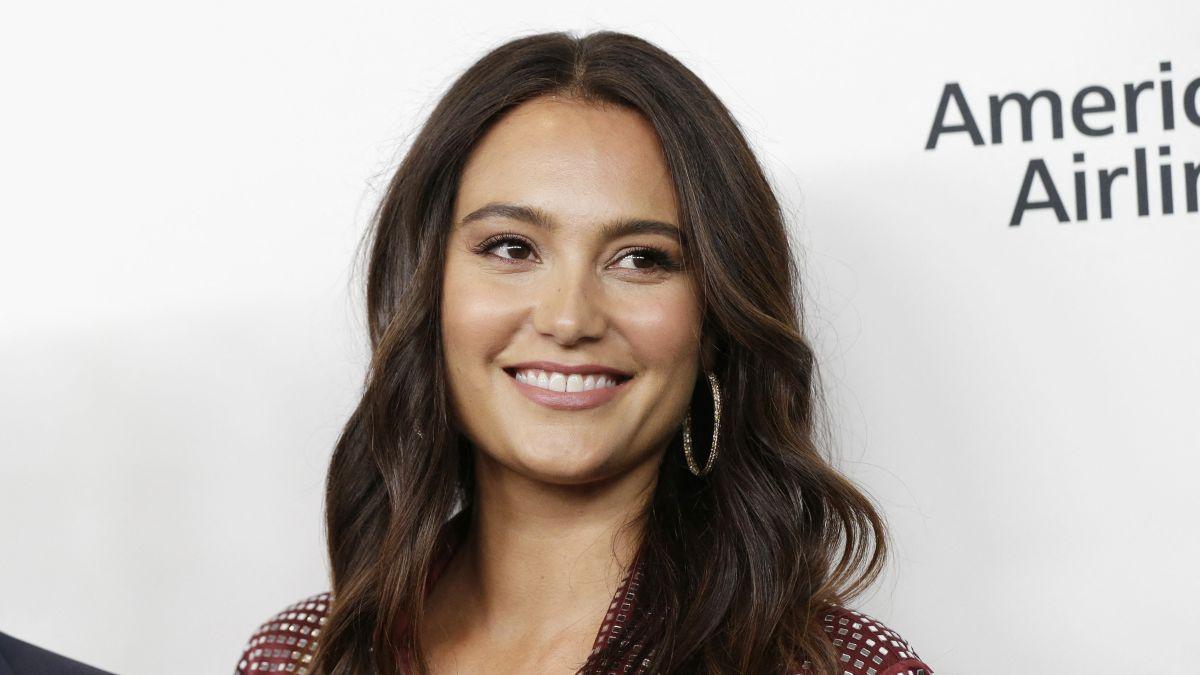 Protecting daughters, Mabel and Evelyn's stability, prompted Heming to move Willis into a separate care home.