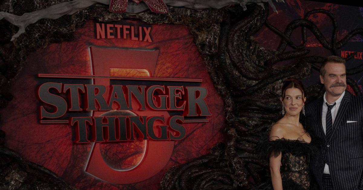 Photo of Millie Bobby Brown and David Harbour