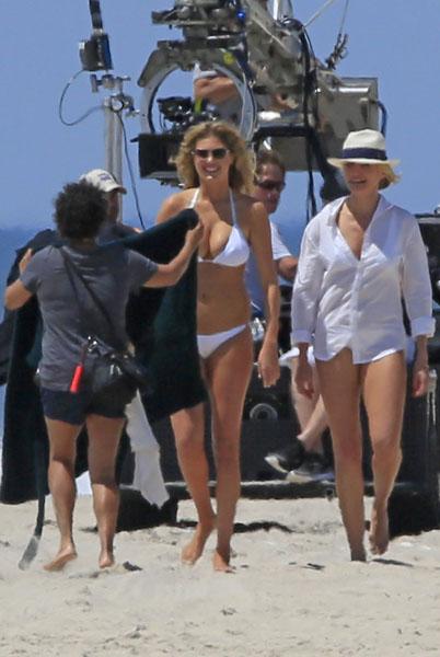 Cameron Diaz And Kate Upton Sizzle On The Beach Filming The Other Woman