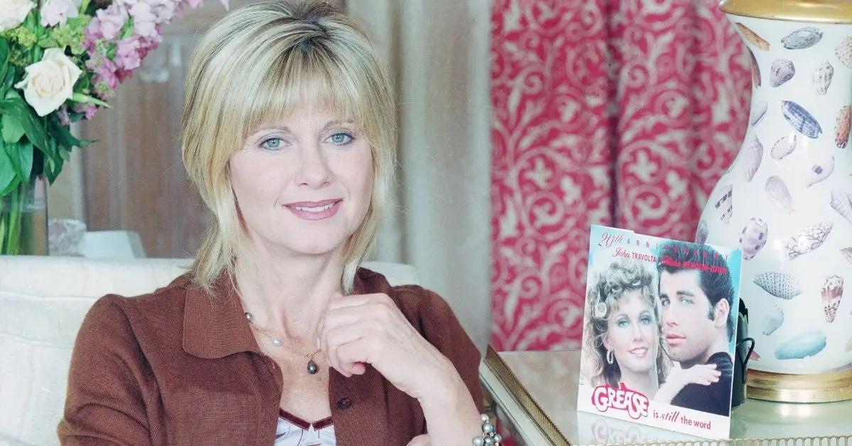 olivia newton john daughter chloe grief health issues after mom death