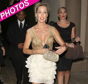 //jennie garth party dfb