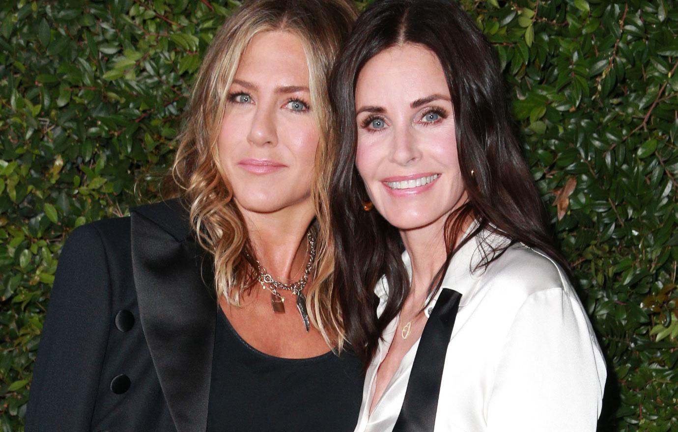 Jennifer Aniston And Courtney Cox Attend Chanel Dinner