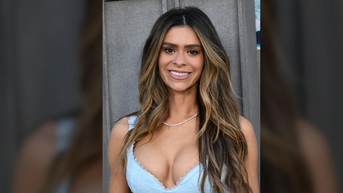 Taylor Frankie Paul met with advisors as publishers show interest in a tell-all about her time on 'The Bachelorette'.