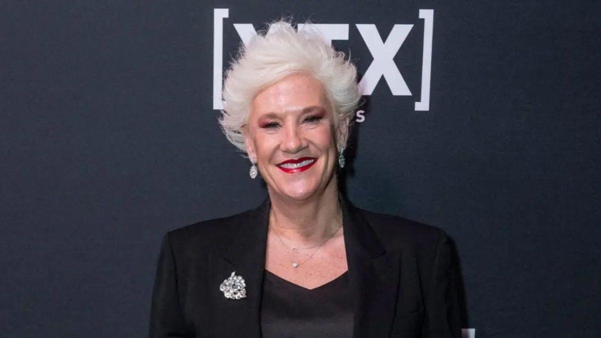 Photo of Anne Burrell