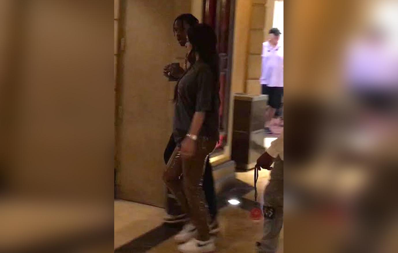 Kylie Jenner Jets Into Vegas To Be With Travis Scott