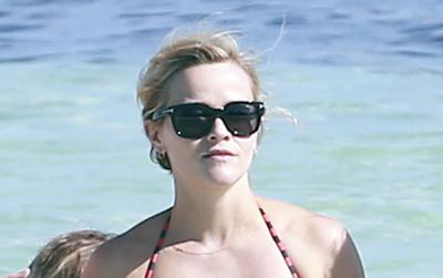 //ffn_barrymore_witherspoon_diaz_holiday_excl_noweb__