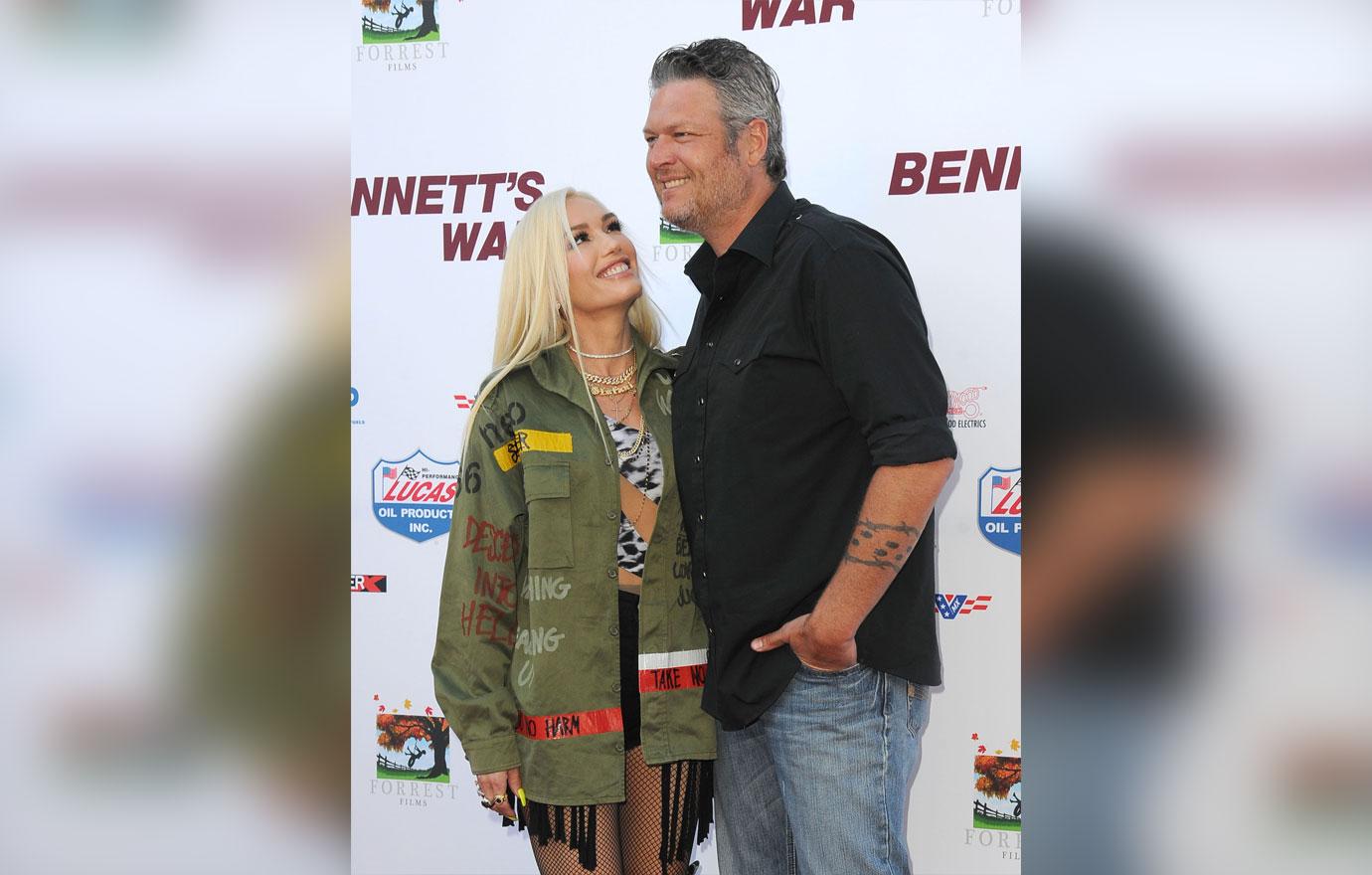 Gwen Stefani & Blake Shelton PDA At Premiere Amid Marriage Rumors