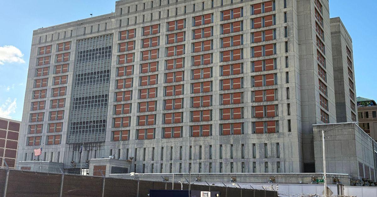 Brooklyn's Metropolitan Detention Center has housed notorious inmates.