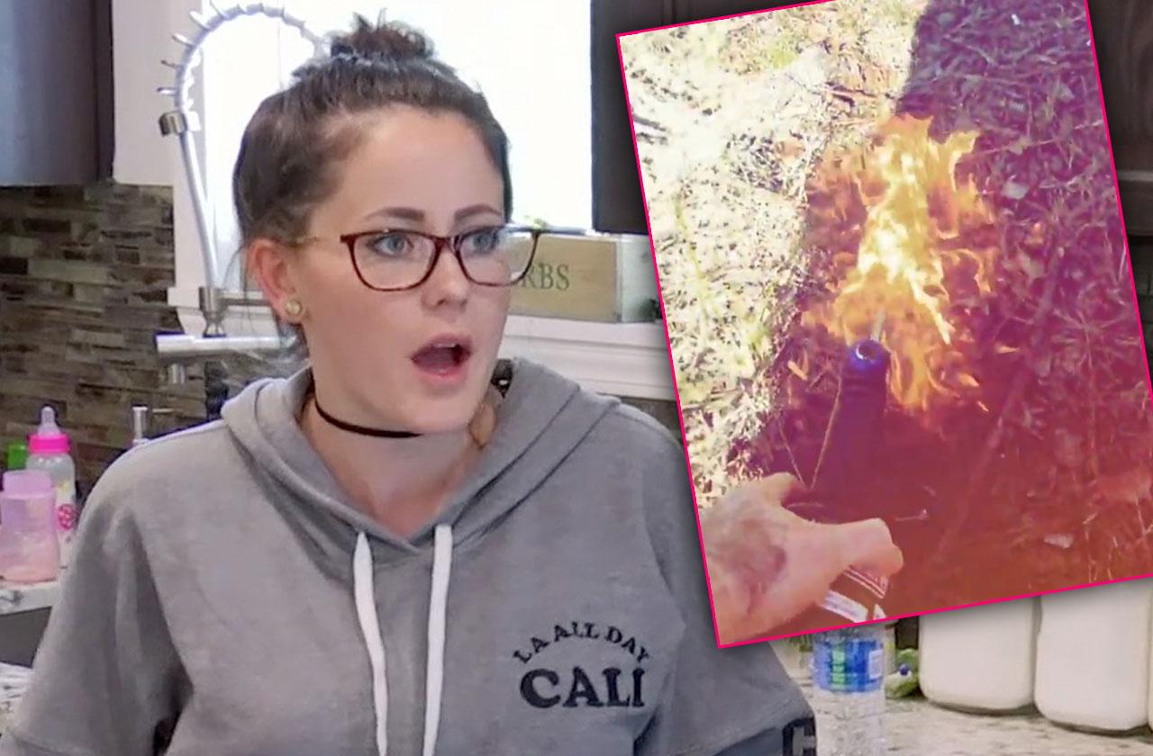 jenelle evans unfollows david eason sets land fire teen mom 2