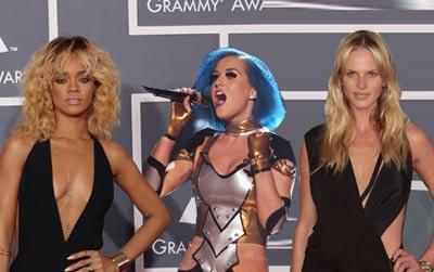 //scandalous grammy style rihanna katy perry