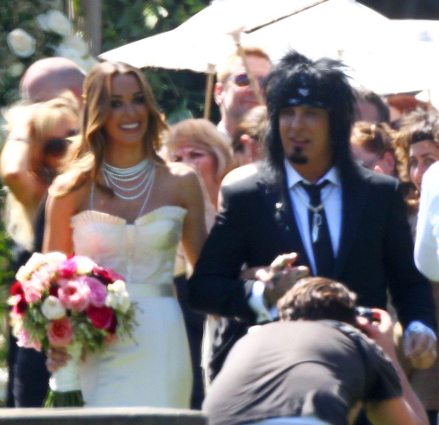 Motley Crue S Nikki Sixx Marries Model Courtney Bingham Who Wears Two My Xxx Hot Girl