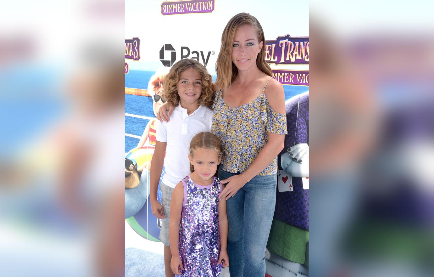 Kendra Wilkinson Takes Her Kids To Movie Premiere